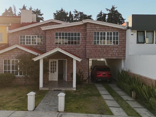 Casa en La Esperanza Zinacantepec
