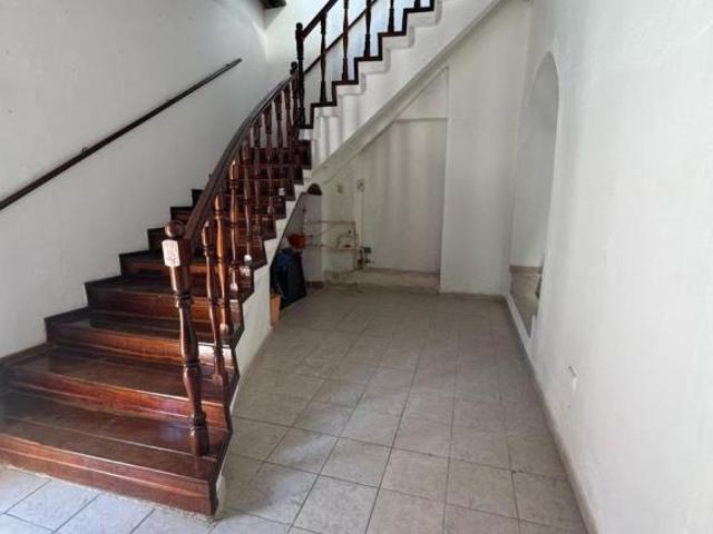 CASA EN LA ESQUINA DEL ALTILLO EN VENTA, EN EL CORAZÓN DE CAMPECHE