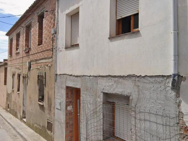 CASA EN LA PORTELLA