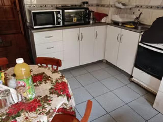 Linda Casa en Pasaje Cerrado | 3 dormitorios por 6900.00 en La Reina