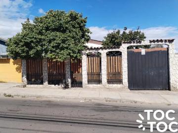Casa en venta en Pinamar - Jardín