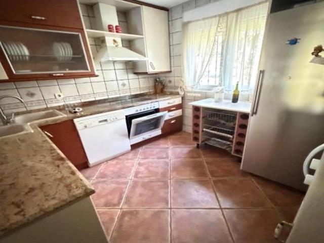 CASA EN LA URBANIZACIÓN DEHESA DE PEÑALBA