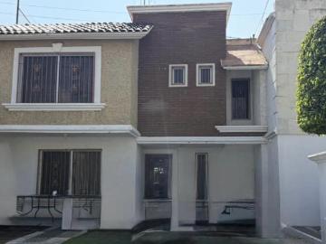 Casa en Lagos del Campestre