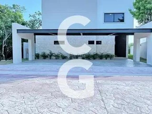Casa en Lagos Del Sol, Cancún, Quintana Roo