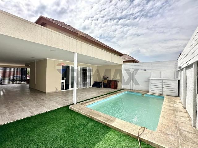 Casa En Lampa Con Piscina Y Jardin