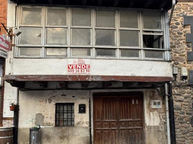 CASA EN LANESTOSA BIZKAIA