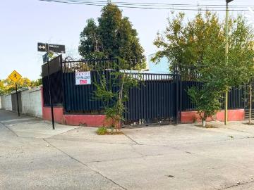 Casa en venta en Camino El Alba, Los Domínicos - Jardín
