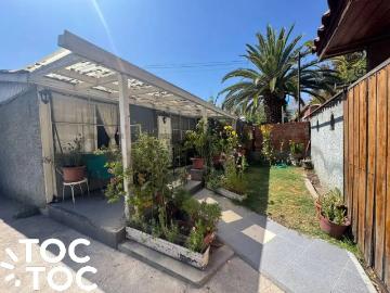 Casa en venta en Camino El Alba, Los Domínicos - Estacionamiento