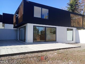 Casa en venta en Montecassino - Jardín