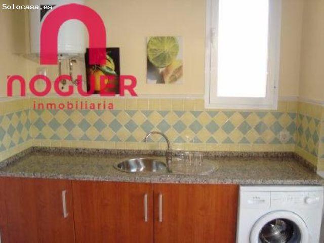 CASA EN LAS JARAS CON 3 DORM 2 BAÑOS, ASEO, 700M2. POR 175.000€