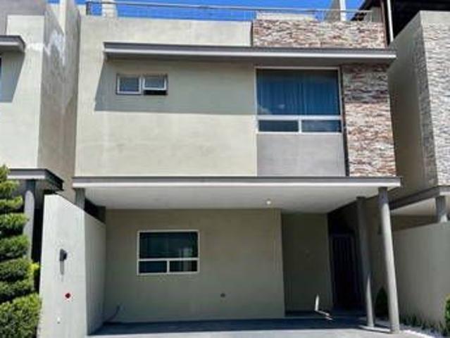 Casa en Las Lomas Sector Bosques, García, Nuevo León