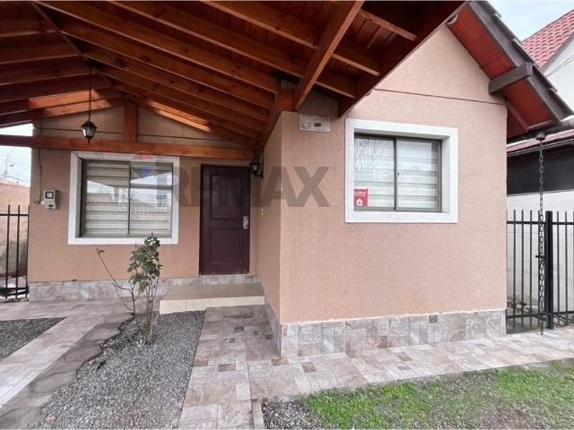 Casa en las pircas semi nueva 3d + 2b | 3 dormitorios por 3557.00 en Machalí