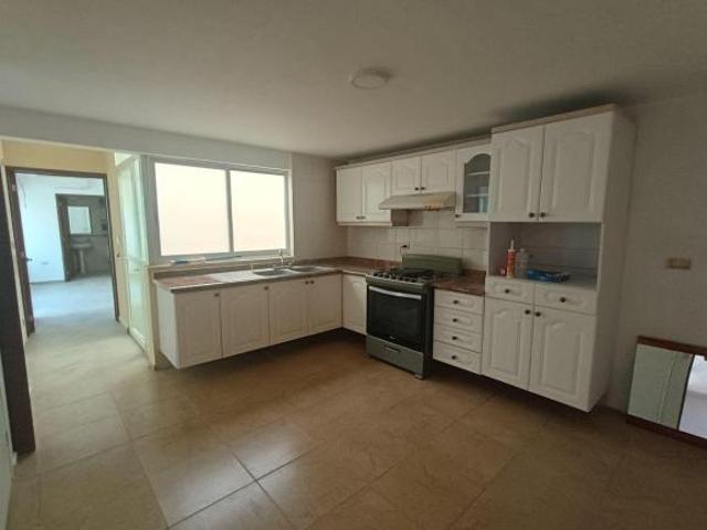 Casa en Las Plazas con recámara en planta baja