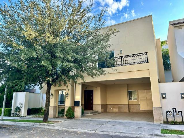 Casa en Las Sendas Galicias