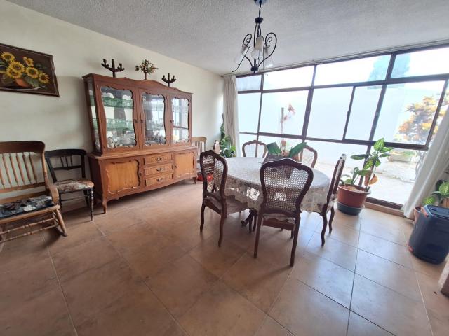 Casa en Le?n Moderno con 4 Rec?maras, cuarto de servicio y Patio Trasero