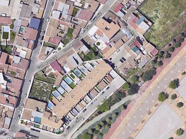 CASA EN LINARES