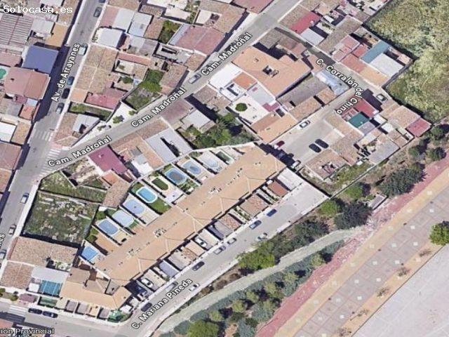 CASA EN LINARES