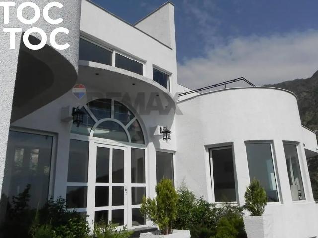 Casa en Lo Barnechea