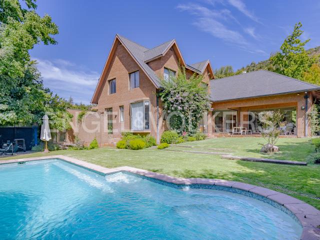Casa en Lo Barnechea
