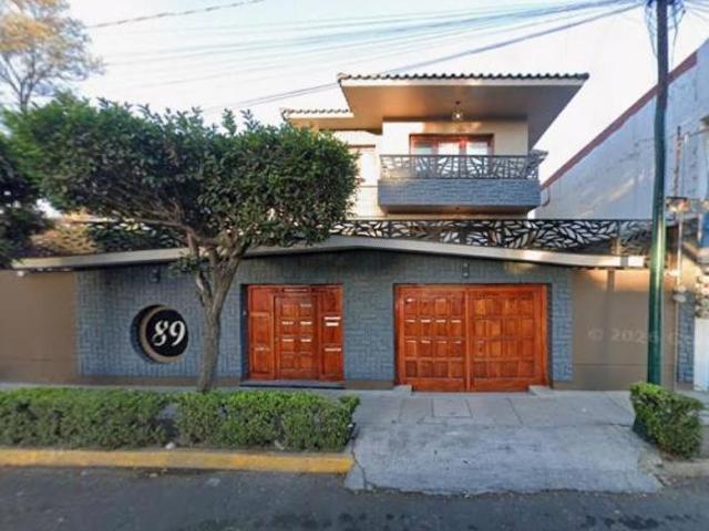 CASA EN LOMAS ESTRELLA 2DA SECC EN IZTAPALAPA EN CIUDAD DE MÉXICO
