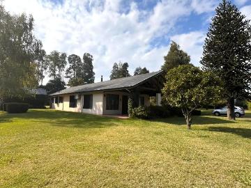 Casa en arriendo en Condominio El Avellano - Zona de secado