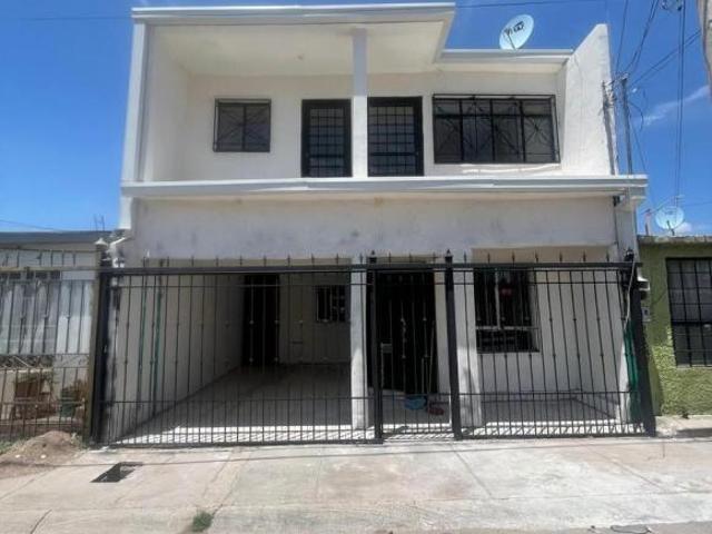Casa en Los Arcos