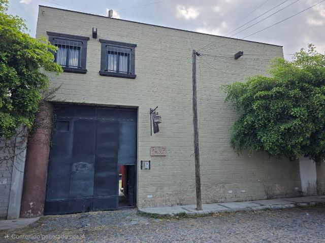 Casa en los Cajetes Zapopan renta y venta 558m²