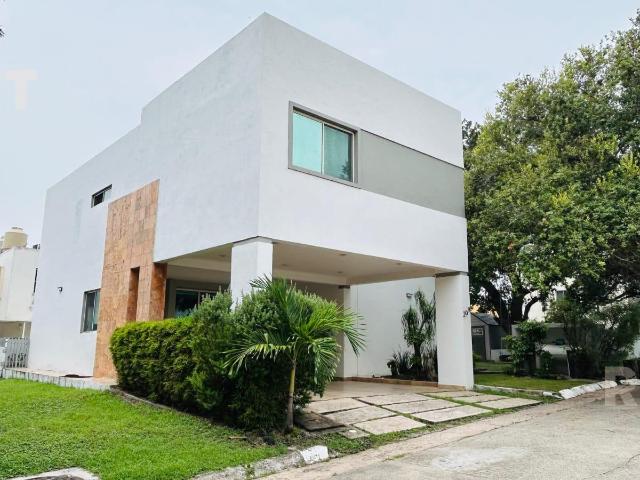 Casa en Los Encinos