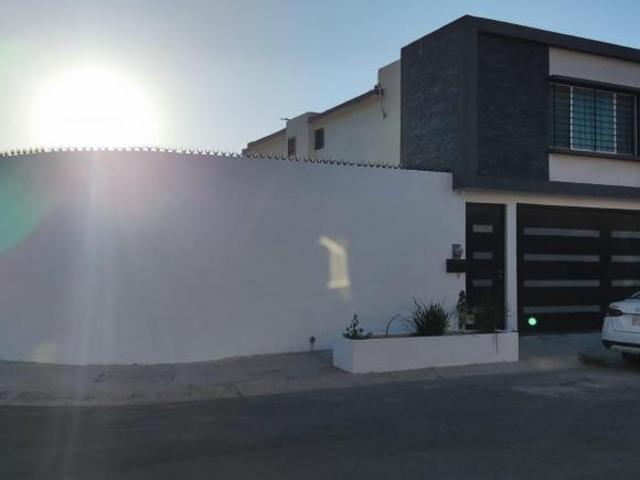 Casa en Los Parques Residencial