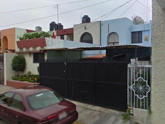 Casa en los Pirules Ote. 42, Arcos del Alba, 54750 Cuautitlán Izcalli, Méx. MFH