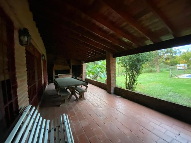 Casa en Los Quebrachos 700