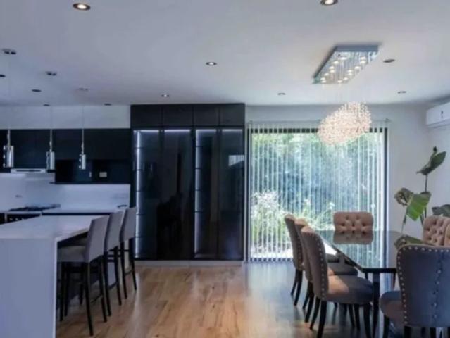 Casa en Los Robles 5900
