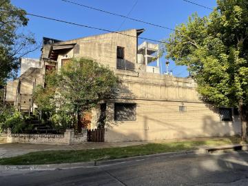 Casa en lote propio más departamento en Inmomap