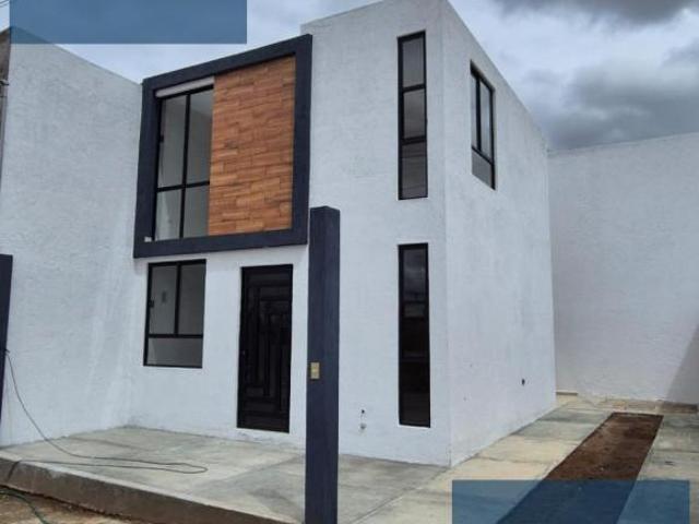 Casa en Pueblo San Lucas Tlacochcalco