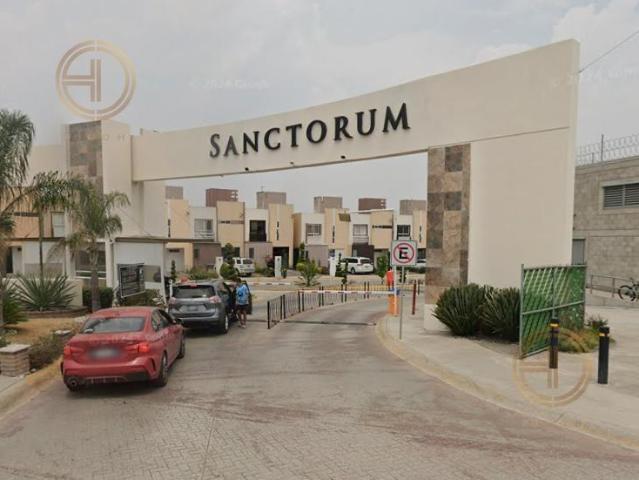 Casa en Pueblo Sanctorum