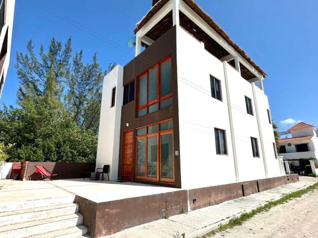 Vendo Edificio de 2 Depas en Residencial Villas Playa Blanca frente el Mar Puerto Ju?rez