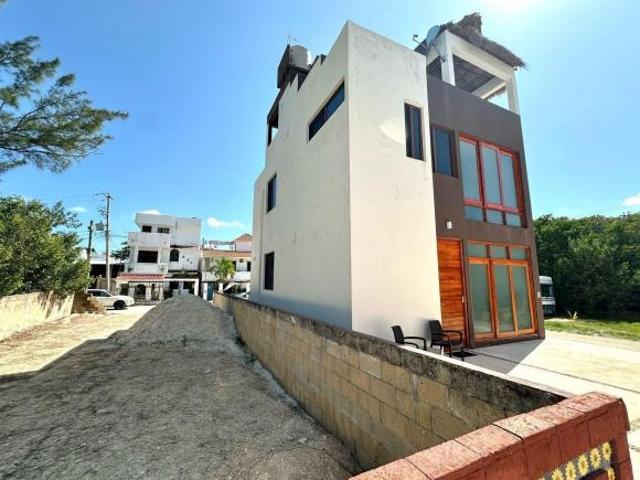Vendo Edificio de 2 Depas en Residencial Villas Playa Blanca frente el Mar Puerto Juárez