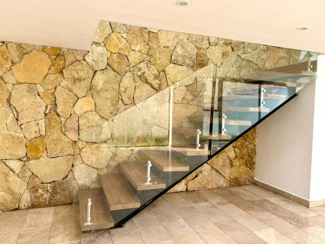 Casa en Punta Tibur?n