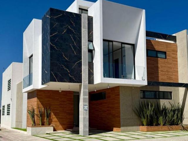 CASA EN PACHUCA EN ESQUINA 3 RECAMARAS Y EN ESQUINA