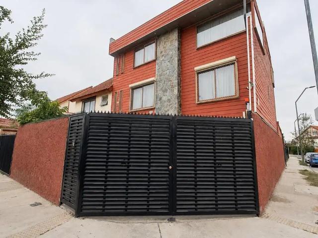 Casa en Padre Hurtado