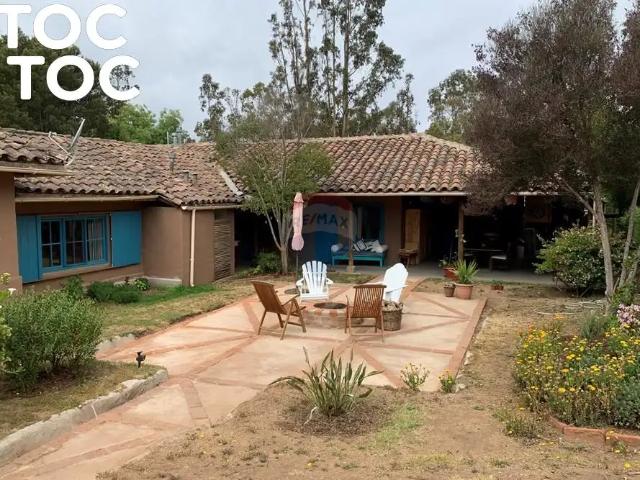 Casa en Paredones