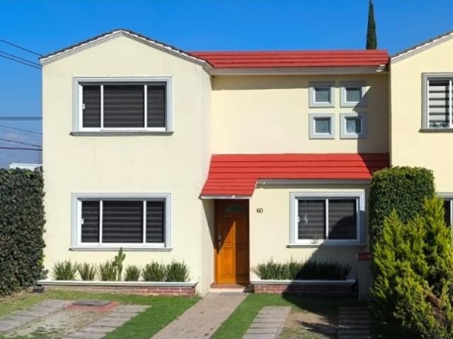 Casa en Parques del Lago con Hermoso Jardín Privado