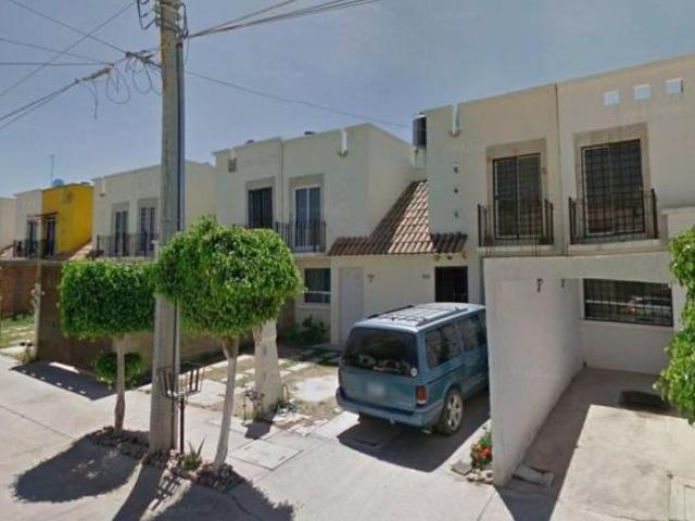 Casa en Pedregal Del Carmen, León NO SE ACEPTAN CREDITOS