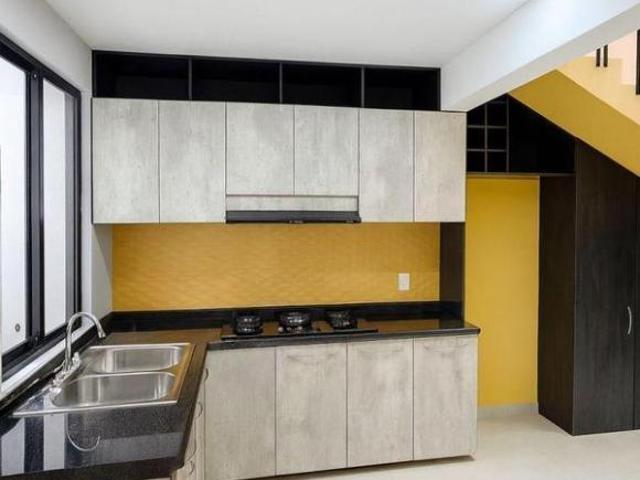 CASA EN PEQUEÑO FRACCIONAMIENTO PRIVADO EN VENTA