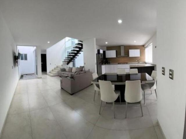 Casa en perla norte aguascalientes