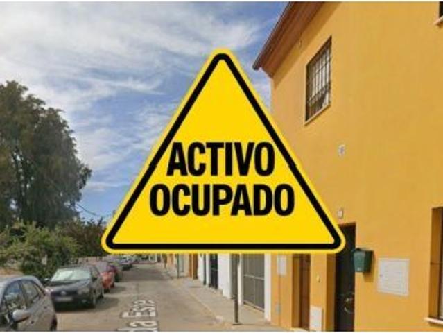 CASA EN PEÑAFLOR