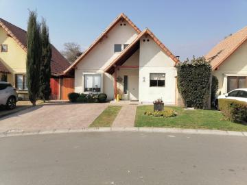 Casa en venta en Avenida Quebrada De Macul - Jardín
