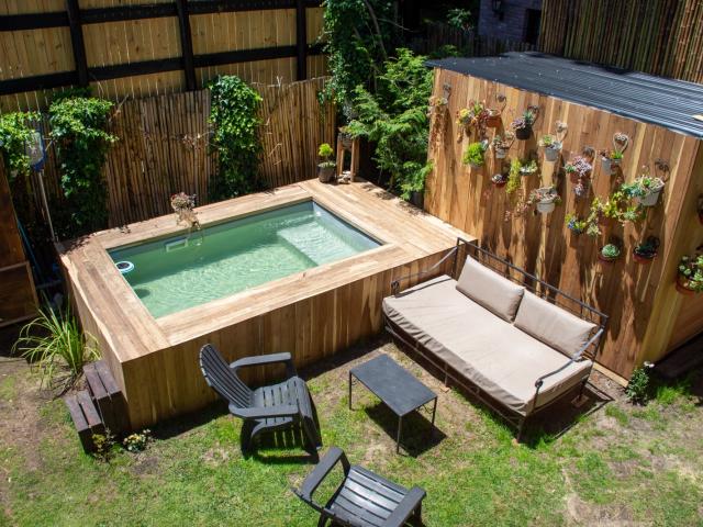 Casa en Pinamar Norte a estrenar, pileta climatizada parque 3 dormitorios 6 personas