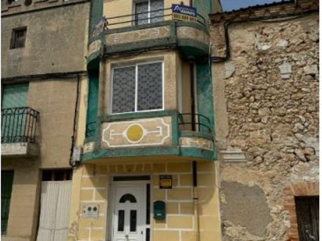 CASA EN PIÑEL DE ARRIBA