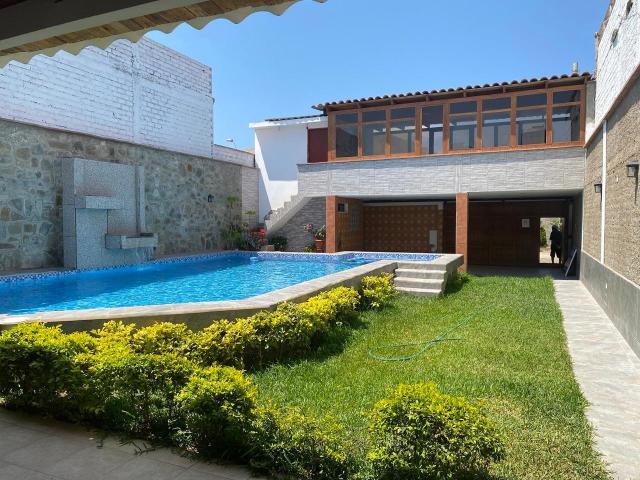 Casa en Playa en Venta La Salinas Chilca